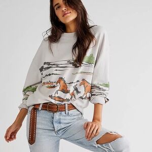 Free People Daydreamer Running Horses Oversized Crewneck Sweatshirt Size XS $98